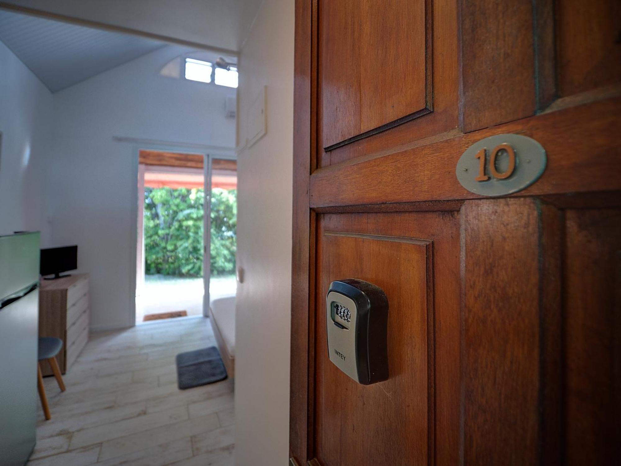 Residence Ti'Keol - Appartements Avec Terrasse 2 A 4 Personnes, Piscine Sainte-Anne Bagian luar foto